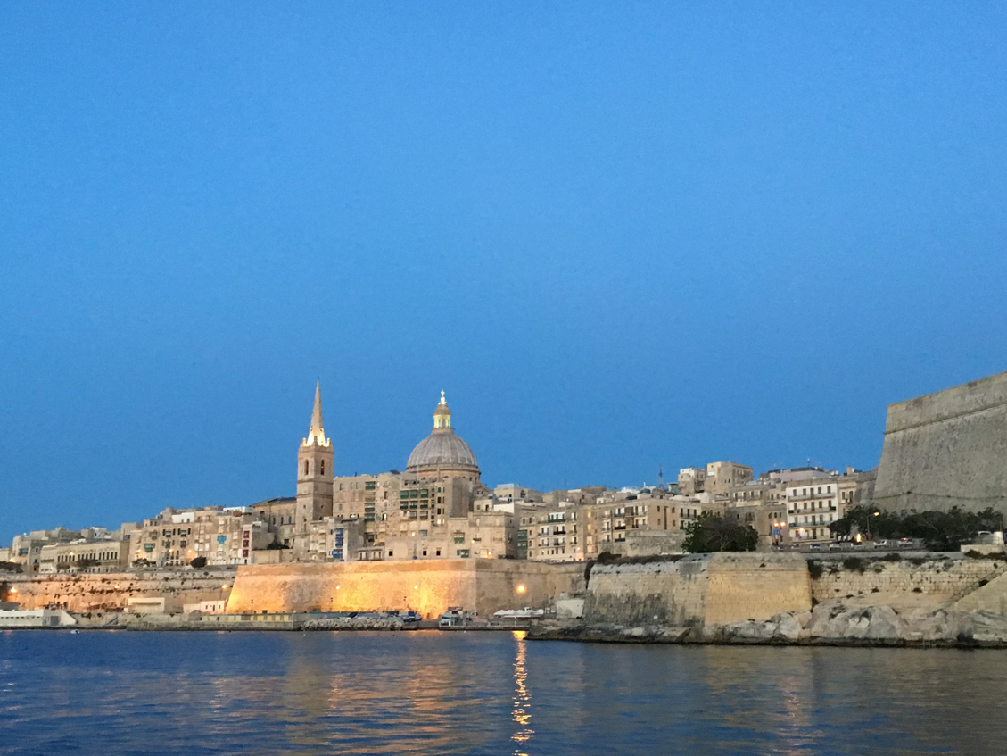 Malta bij het vallen van de avond 1