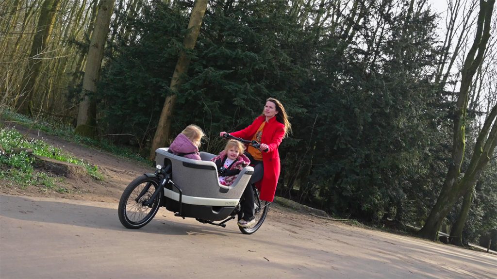 Fietsen met de Gazelle Makki bakfiets & Fietsroute #2 van Amsterdam naar de Geitenboerderij