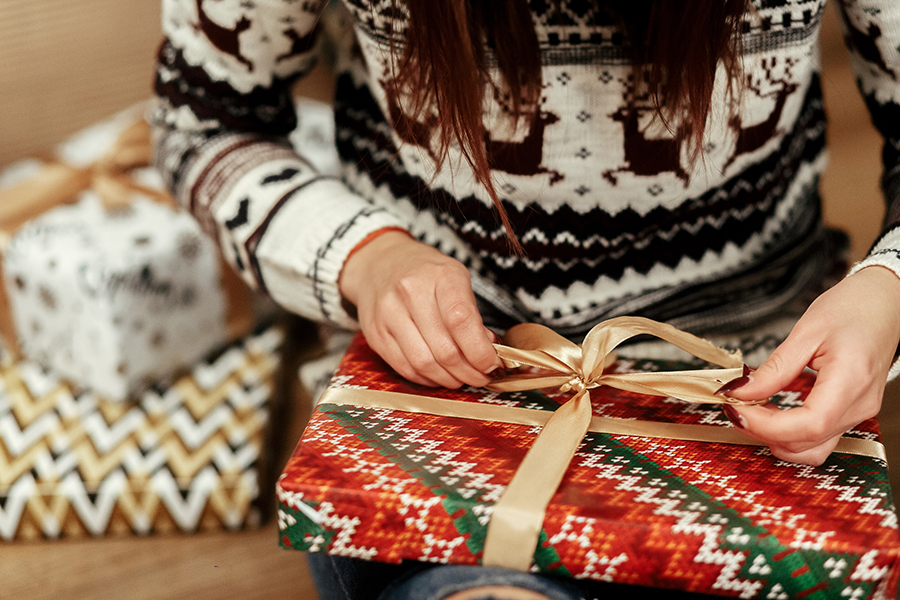 Feestdagen shop tips: zo doe je slim je december inkopen (mét flinke kortingen)