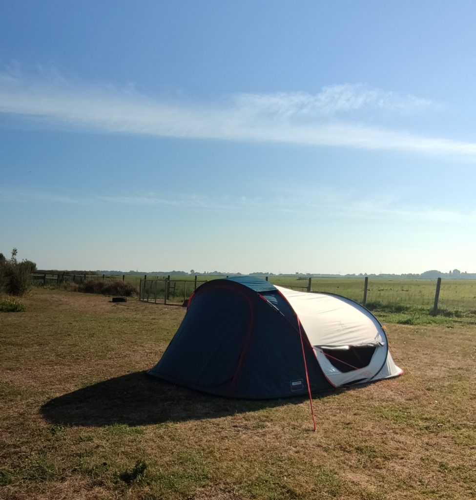 Pop up tent