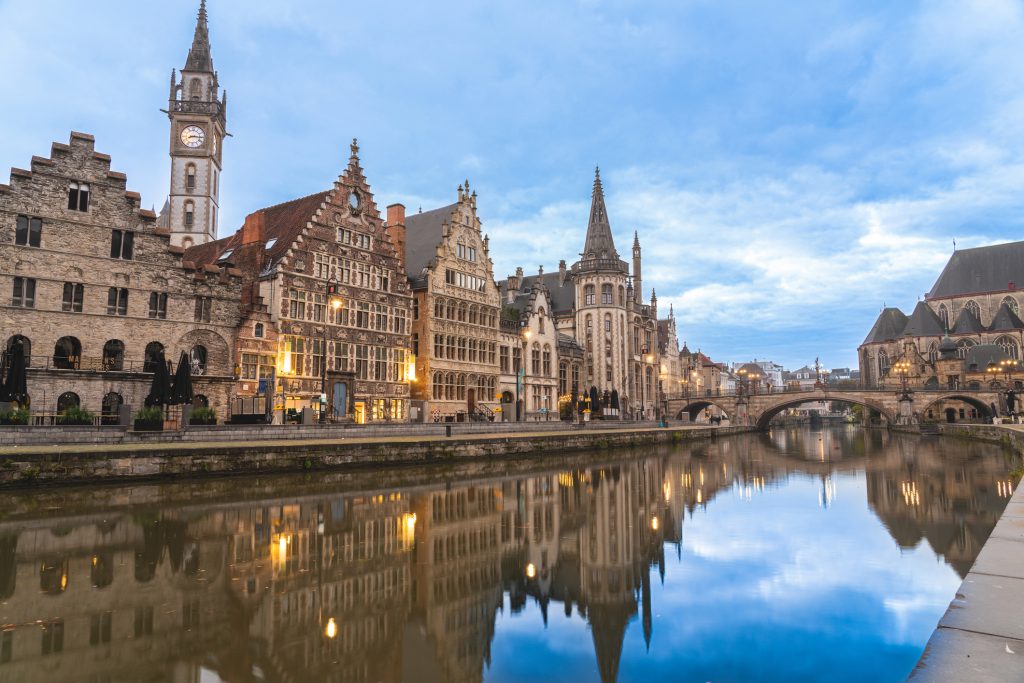 24 uur in Gent: een rijke geschiedenis, heerlijke koffie en vega voedsel