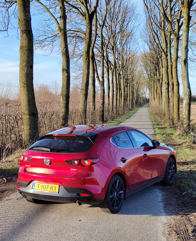 Review: de Mazda3 Hatchback 6MT, niet alleen leuk om naar te kijken 