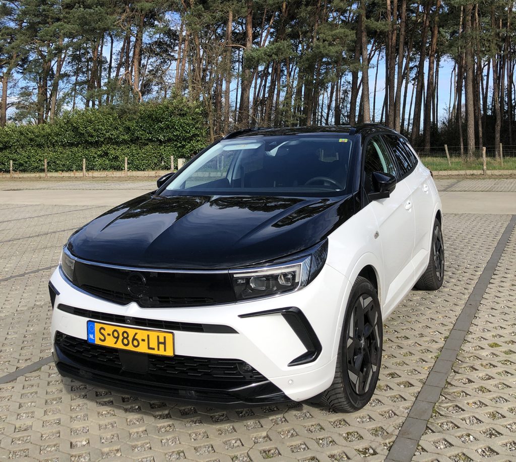 Review Opel Grandland GSe: een SUV boordevol ruimte én pit