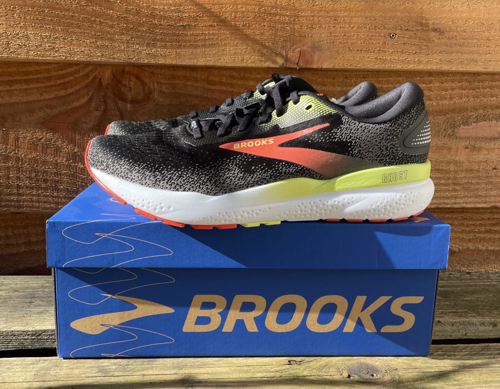 Review Brooks Ghost 16 GTX: comfortabel hardlopen in weer en wind