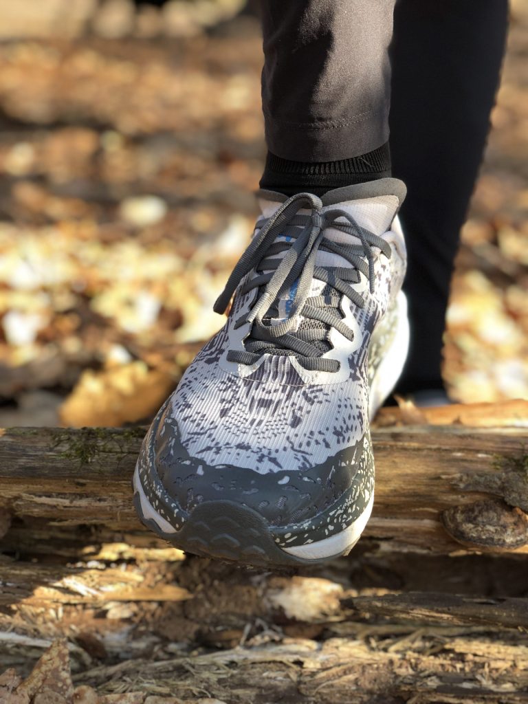 Review HOKA Speedgoat 6: de berggeit onder de trailschoenen