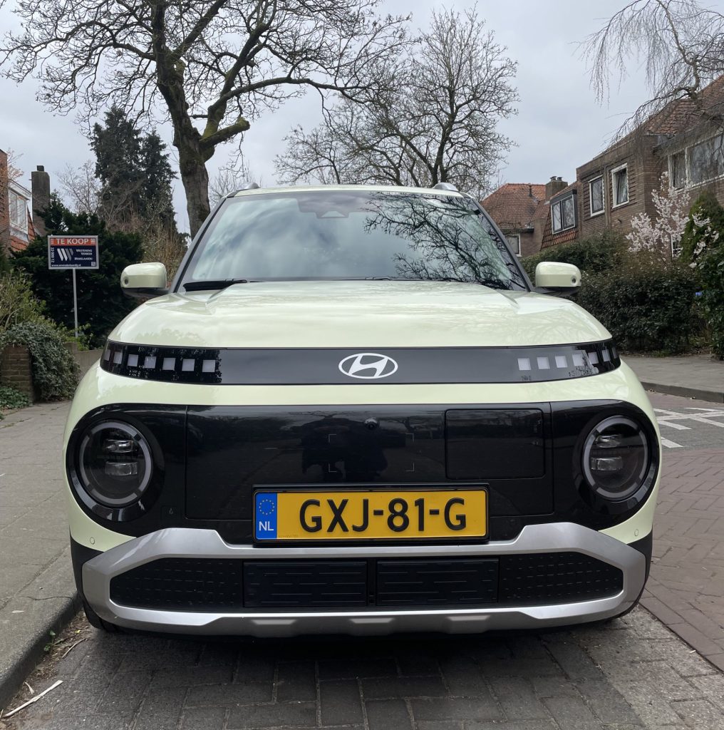Small Car Talk: Hyundai INSTER, eigenwijs, elektrisch en verrassend ruim