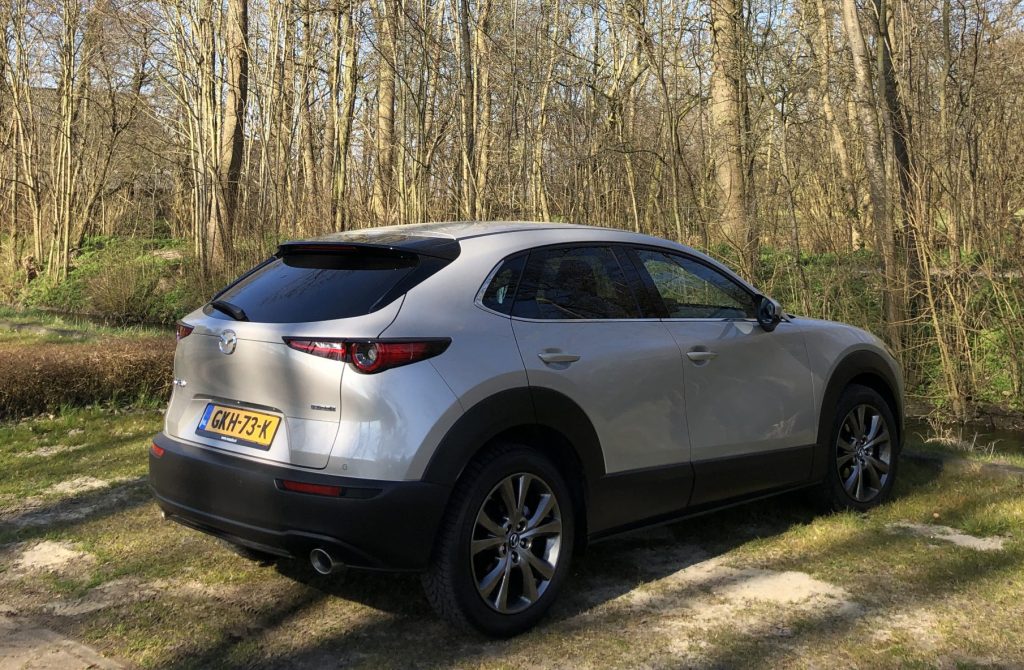 Review Mazda CX-30, een cross-over van design en rijplezier