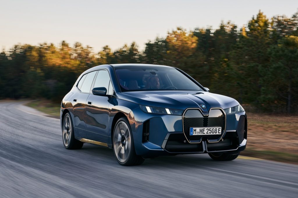 Review BMW iX XDrive60   