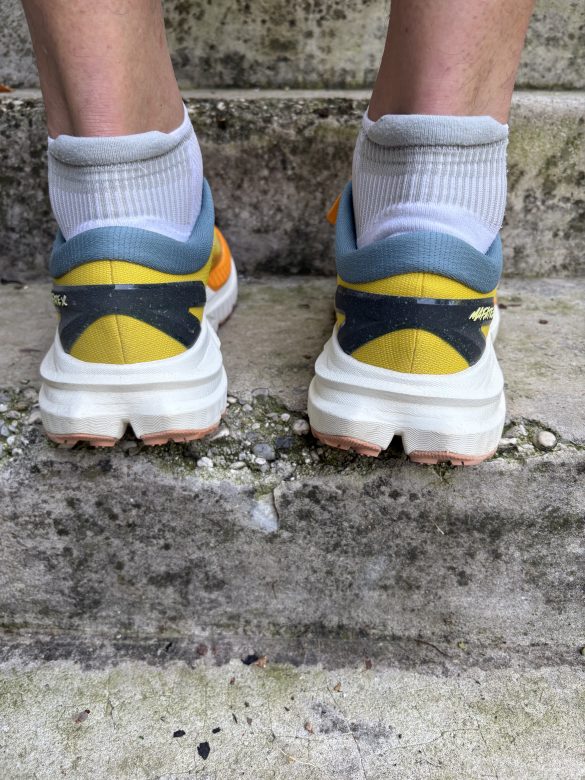 Review HOKA Mafate X: ideaal als je het liefst offroad gaat