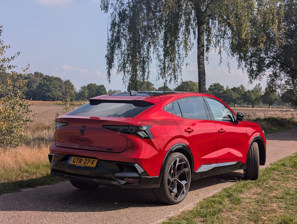 Review: de Renault Rafale laat Frans design zien met een flinke dosis attitude