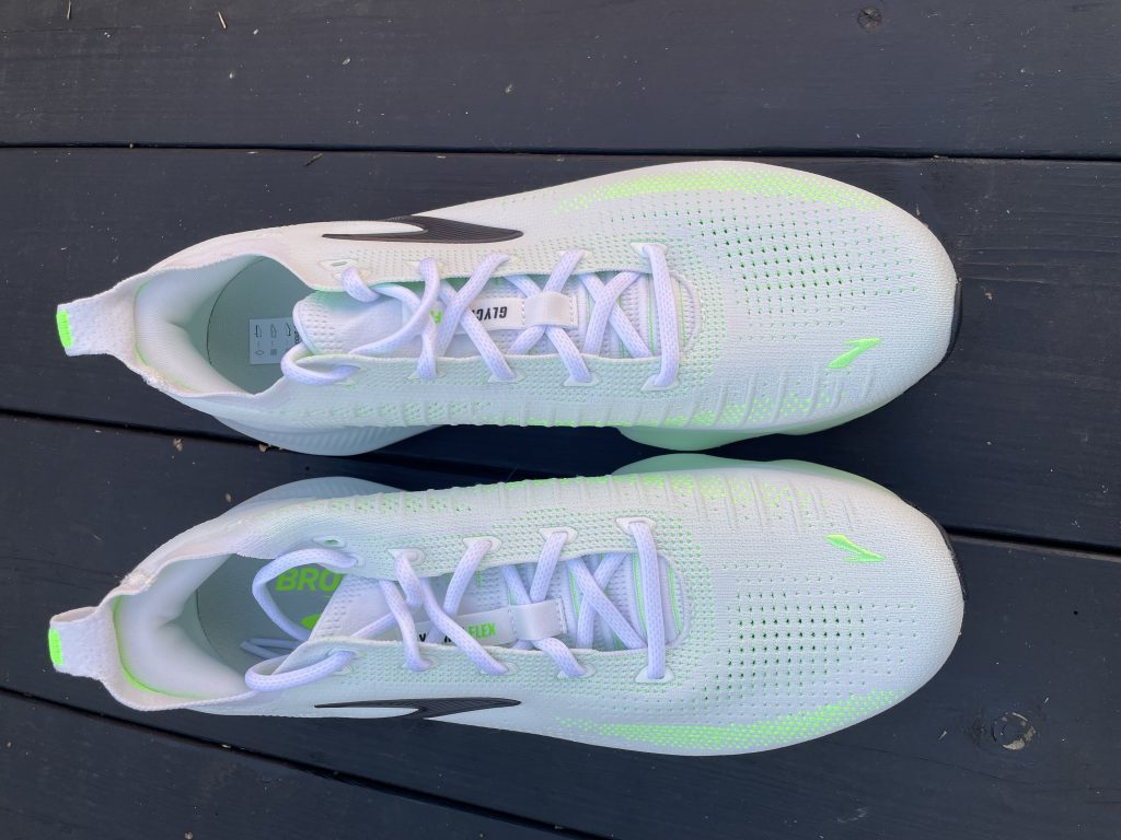 comfortabel kilometers maken. Dat bleek een ideaal moment om de nieuwe Brooks Glycerin Flex te testen.