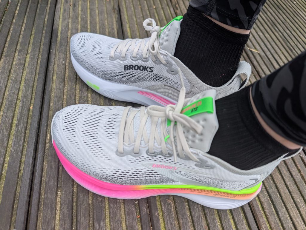 Review Brooks Adrenaline GTS 25, stabiliteit en comfort voor het dagelijkse loopwerk