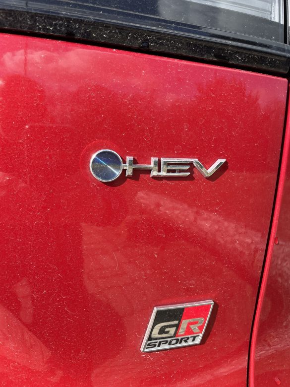 Review Toyota Corolla Cross GR Sport: braaf? Mooi niet!