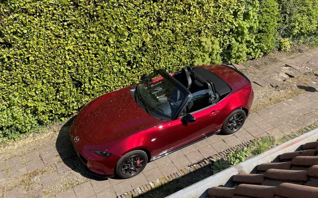 Review Mazda MX-5: compact, laag en verrassend leuk