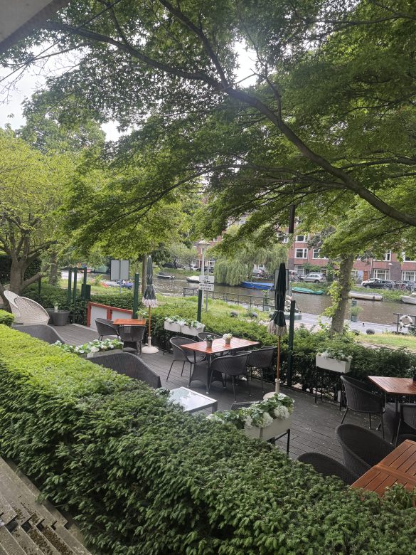 Gastronomie en skincare ontmoeten elkaar bij EAVE Bistro a Serre