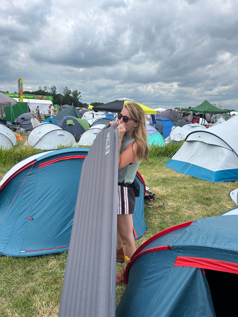 Festivalproof met Bever: deze essentials maken een festival-weekend een stuk comfortabeler