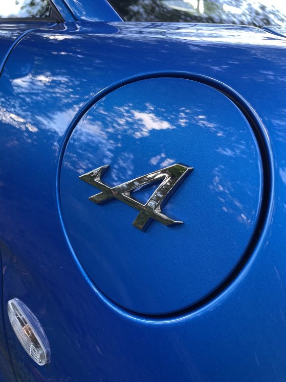 Review Alpine A110: je wilt blijven rijden Review Alpine A110: je wilt blijven rijden