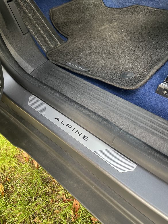 Review Renault Scenic E-Tech electric esprit Alpine: ruim, comfortabel en verrassend sportief Review Renault Scenic E-Tech electric esprit Alpine: ruim, comfortabel en verrassend sportief