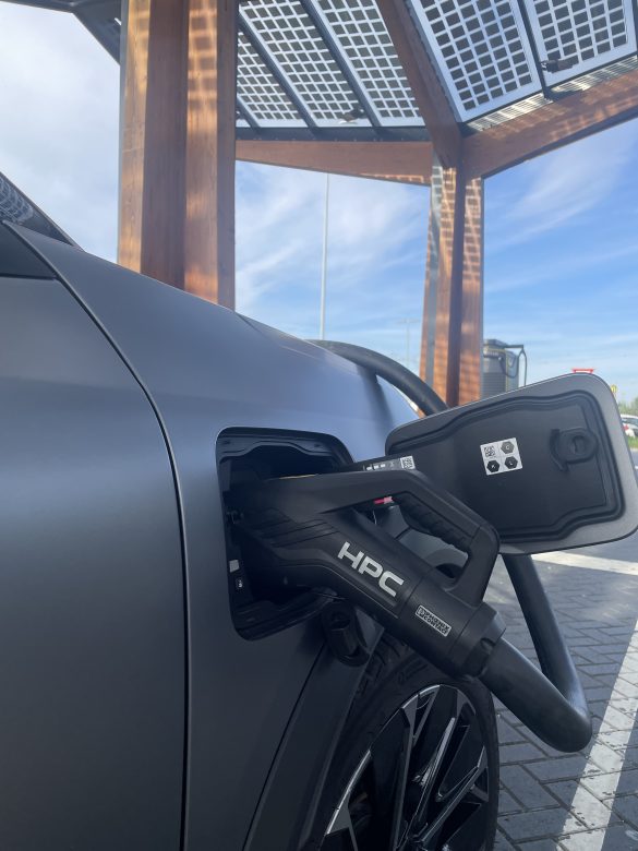 Review Renault Scenic E-Tech electric esprit Alpine: ruim, comfortabel en verrassend sportief Review Renault Scenic E-Tech electric esprit Alpine: ruim, comfortabel en verrassend sportief