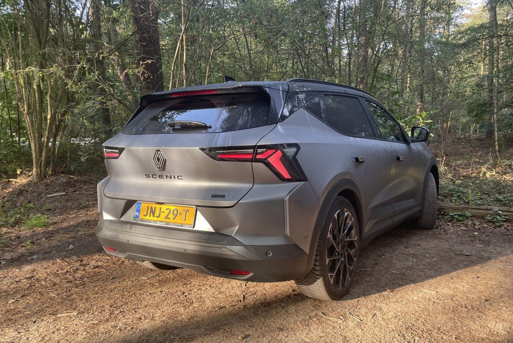 Review Renault Scenic E-Tech electric esprit Alpine: ruim, comfortabel en verrassend sportief