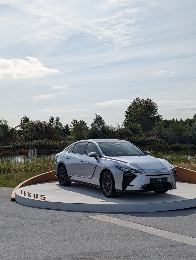 24hrs op pad met de nieuwe Lexus ES in en om Kopenhagen